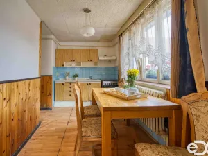 Prodej restaurace, Hradešín, 178 m2