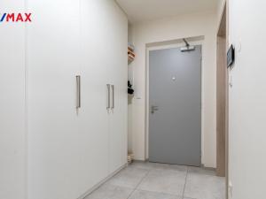 Prodej bytu 2+kk, Praha - Libeň, Ocelářská, 62 m2