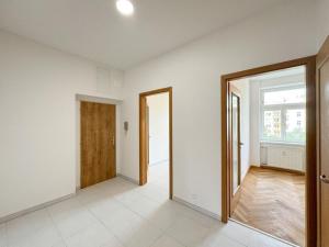Pronájem bytu 2+1, Praha - Vinohrady, Záhřebská, 49 m2