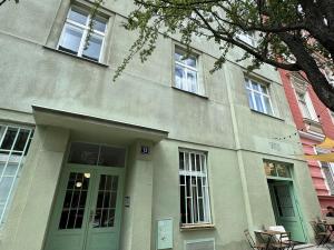 Pronájem bytu 2+1, Praha - Vinohrady, Záhřebská, 49 m2