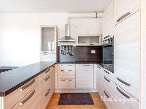 Pronájem bytu 3+kk, Praha - Dolní Chabry, U váhy, 70 m2
