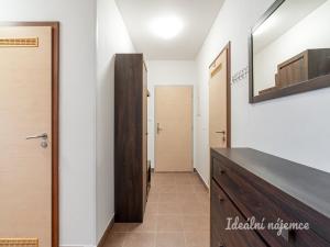 Pronájem bytu 3+kk, Praha - Dolní Chabry, U váhy, 70 m2