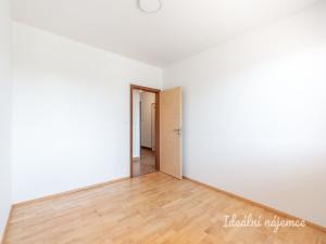 Pronájem bytu 3+kk, Praha - Dolní Chabry, U váhy, 70 m2