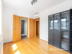 Pronájem bytu 4+kk, Praha - Dolní Chabry, K Beranovu, 98 m2