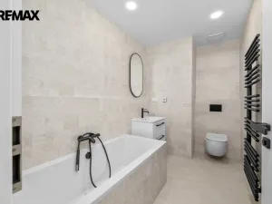 Prodej bytu 4+kk, České Budějovice - České Budějovice 6, Chelčického, 115 m2