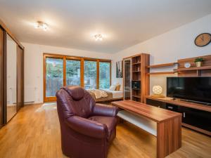 Prodej bytu 1+kk, Praha - Radlice, Pechlátova, 42 m2