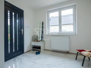 Prodej rodinného domu, Neplachovice, Okružní, 200 m2