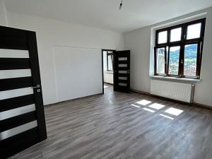 Pronájem bytu 2+kk, Děčín, Kamenická, 51 m2