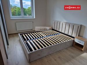 Pronájem bytu 2+kk, Uherské Hradiště, Zahrádky, 66 m2