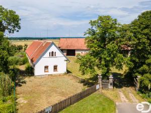 Prodej komerční nemovitosti, Choteč, Malá Strana, 215 m2