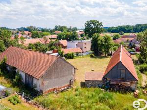 Prodej komerční nemovitosti, Choteč, Malá Strana, 215 m2