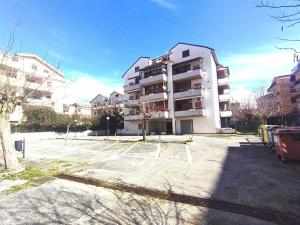 Prodej bytu 3+1, Scalea, Itálie, 75 m2