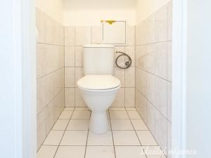 Pronájem bytu 2+kk, Praha - Řepy, Makovského, 43 m2