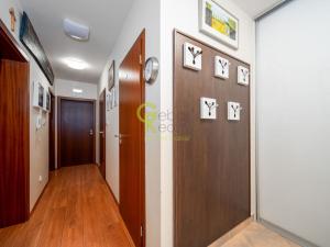 Prodej bytu 4+kk, Praha - Újezd nad Lesy, Domanovická, 96 m2