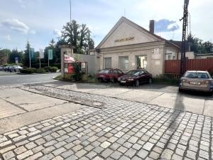 Prodej obchodního prostoru, Praha - Čakovice, Cukrovarská, 500 m2