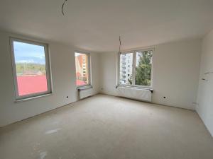 Prodej bytu 4+kk, Karlovy Vary - Rybáře, Čankovská, 92 m2