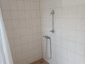 Pronájem bytu 1+kk, Ústí nad Labem - Předlice, Prostřední, 30 m2