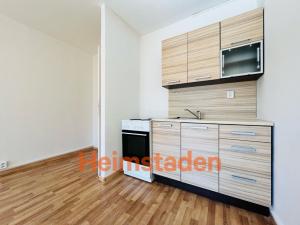 Pronájem bytu 1+kk, Ostrava - Poruba, náměstí Václava Vacka, 28 m2