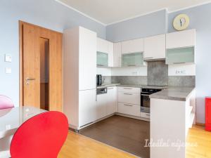 Pronájem bytu 3+kk, Praha - Malešice, Počernická, 74 m2