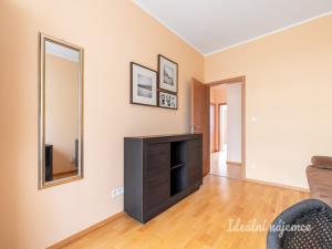 Pronájem bytu 3+kk, Praha - Malešice, Počernická, 74 m2