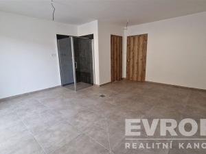 Prodej rodinného domu, Praha - Šeberov, Zadní, 300 m2