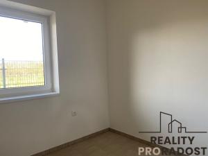 Pronájem výrobních prostor, Jalubí, 900 m2