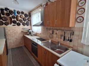 Prodej rodinného domu, Ústí nad Labem, Hostovická, 73 m2