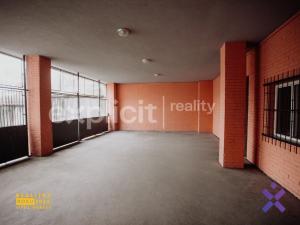 Pronájem obchodního prostoru, Zlín, Křiby, 880 m2