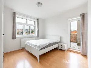 Pronájem bytu 2+kk, Praha - Libeň, Na Truhlářce, 51 m2