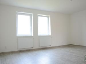 Pronájem bytu 2+1, Hradec Králové - Pražské Předměstí, Gočárova třída, 75 m2