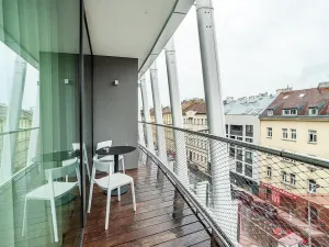 Pronájem bytu 2+kk, Praha - Smíchov, Holečkova, 70 m2