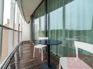 Pronájem bytu 2+kk, Praha - Smíchov, Holečkova, 70 m2