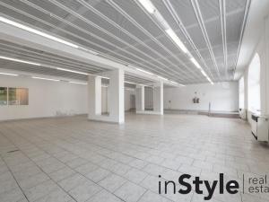 Pronájem obchodního prostoru, Bzenec, náměstí Svobody, 200 m2