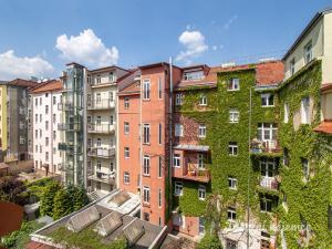 Pronájem bytu 1+kk, Praha - Vršovice, Černomořská, 40 m2