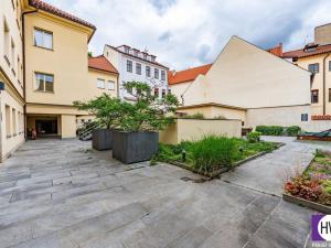 Prodej bytu 2+1, Praha - Malá Strana, Mostecká, 83 m2