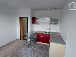 Prodej bytu 1+kk, Žatec, Havlíčkovo náměstí, 20 m2