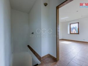 Prodej rodinného domu, Ostrov - Hluboký, 304 m2