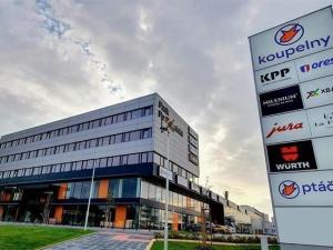 Pronájem kanceláře, Praha - Vysočany, Poděbradská, 199 m2