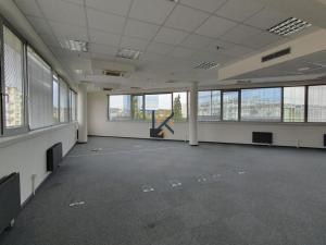 Pronájem kanceláře, Praha - Holešovice, Jankovcova, 829 m2