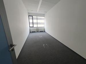 Pronájem kanceláře, Praha - Prosek, Prosecká, 303 m2