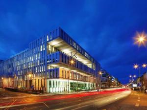 Pronájem kanceláře, Praha - Karlín, Karolinská, 886 m2