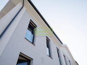 Prodej bytu 2+kk, Praha - Bohnice, V Zámcích, 51 m2