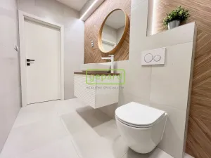Prodej bytu 2+kk, Praha - Bohnice, V Zámcích, 57 m2