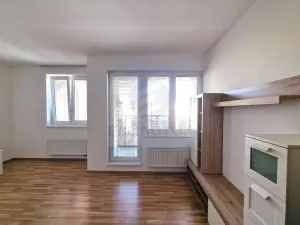 Pronájem bytu 1+kk, Klecany, V Honech, 35 m2