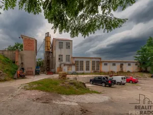 Prodej výrobních prostor, Moravský Krumlov, Pod Leskounem, 2555 m2