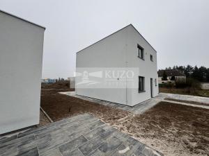 Prodej rodinného domu, Káraný, 112 m2