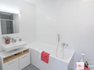 Prodej bytu 3+kk, Praha - Strašnice, Limuzská, 87 m2