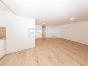 Pronájem bytu 1+kk, Praha - Strašnice, Mrštíkova, 39 m2