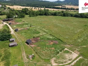 Prodej komerčního pozemku, Třebušín, 225295 m2