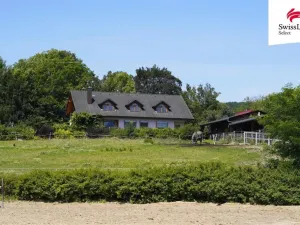 Prodej komerčního pozemku, Třebušín, 225295 m2